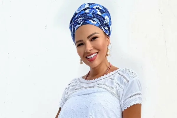 Ex-BBB Ariadna Arantes revela que se tornou mãe de santo