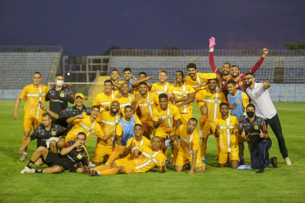 Nos pênaltis, Brasiliense vence Rio Branco e avança de fase na Copa Verde