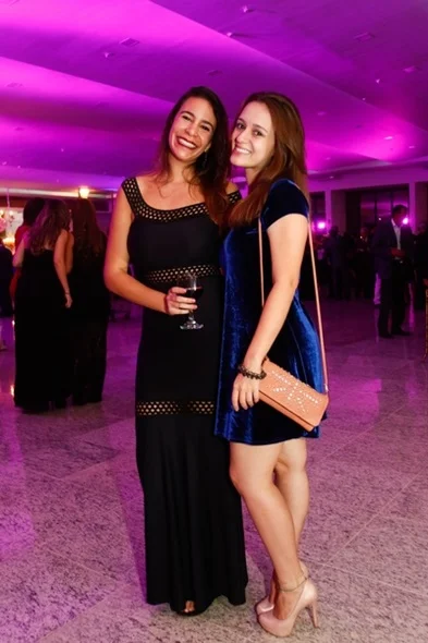 Julia Medeiros e Ana Paula Louly Julia Medeiros e Ana Paula Louly