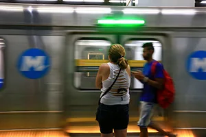 Metrô do Rio tem circulação afetada por princípio de incêndio