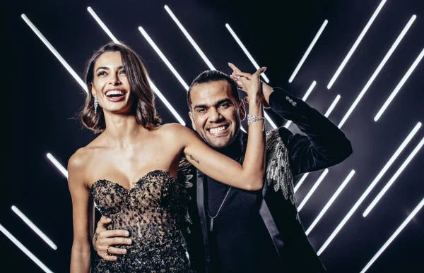 Ex de Dani Alves desabafa: “Me traía enquanto minha mãe morria”