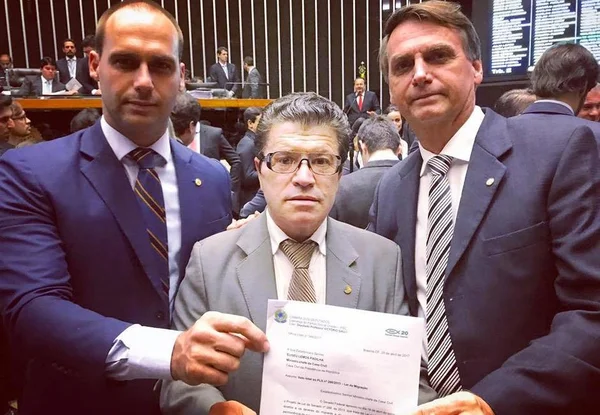 Deputado Victório Galli entra na disputa para ser vice de Bolsonaro