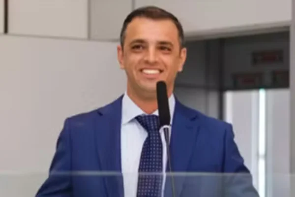 prefeito de Garopaba, Júnior Abreu (PP)