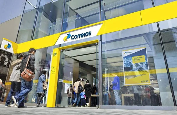 Correios abre 88 vagas com salários até R$ 4.903