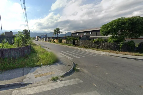 Cruzamento do bairro Ribeirópolis, em Praia Grande, onde foi encontrada mala com corpo de mulher - Metrópoles