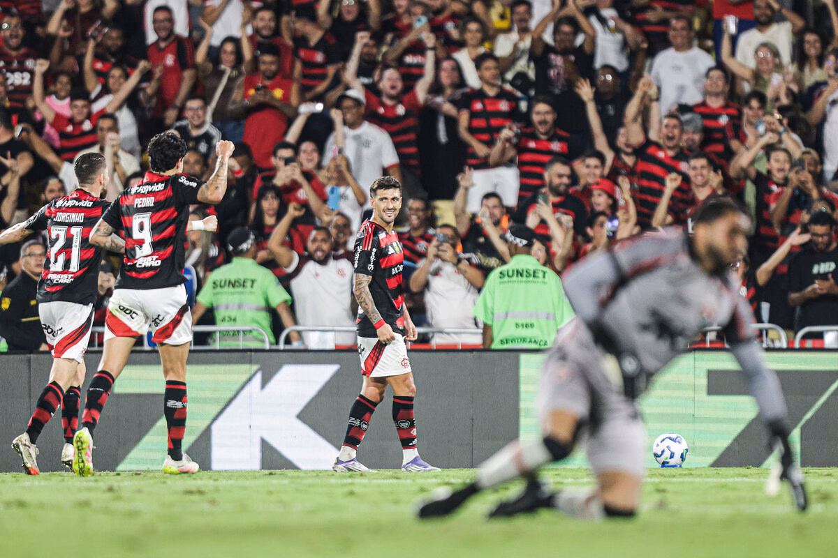 54745248878_6b18a08c98_k Flamengo alcança maior goleada do Brasileirão em 2025. Confira