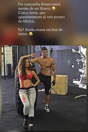 Carol Nakamura mostrou uma campanha que fez no passado Carol Nakamura mostrou uma campanha que fez no passado