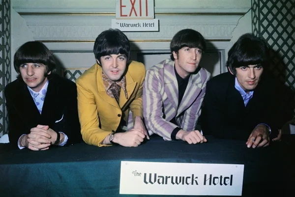 Beatles divulga gravação inédita com John Lennon e Paul McCartney; ouça - destaque galeria