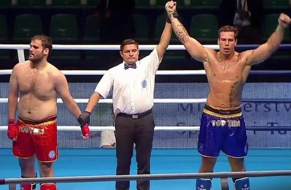 Atleta de kickboxing do DF conquista medalha de ouro em Jogos Mundiais