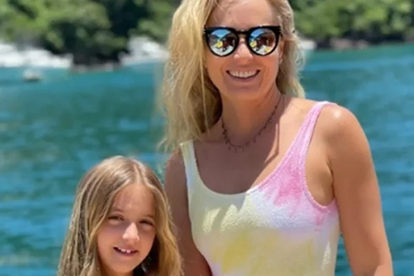 Angélica se revolta com perfis fake de sua filha nas redes sociais