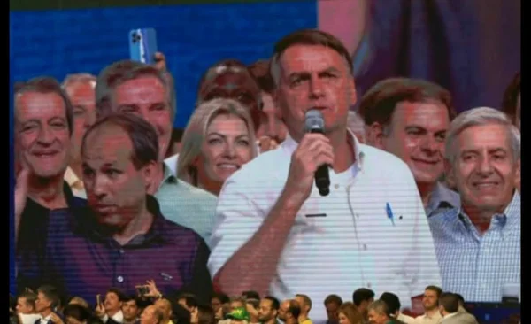 Deputado Bacelar entre Bolsonaro e Augusto Heleno