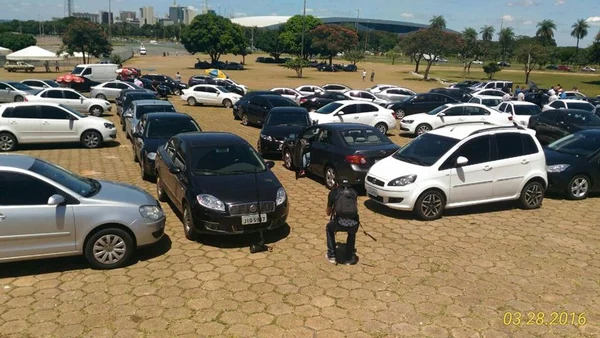 Motoristas do Uber param por 24 horas e prometem novos protestos no DF