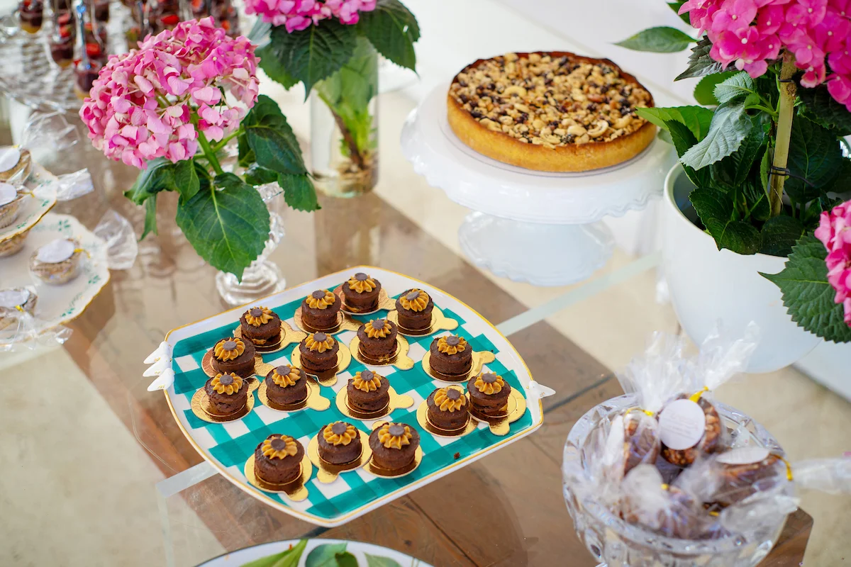 Tortas e doces saudáveis por Fitnessá Tortas e doces saudáveis por Fitnessá