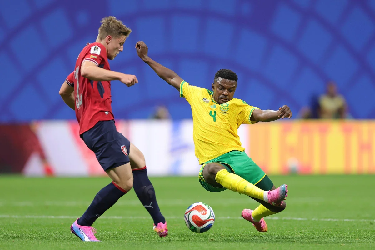 ATLANTA, GEORGIA - JUNE 18: Lukas Cerv #12 of Czechia is tackled by Teboho Mokoena #4 of South Africa during the FIFA World Cup 2026 Group A match between Czechia and South Africa at Atlanta Stadium on June 18, 2026 in Atlanta, Georgia. (Photo by Alex Slitz/Getty Images) ATLANTA, GEORGIA - JUNE 18: Lukas Cerv #12 of Czechia is tackled by Teboho Mokoena #4 of South Africa during the FIFA World Cup 2026 Group A match between Czechia and South Africa at Atlanta Stadium on June 18, 2026 in Atlanta, Georgia. (Photo by Alex Slitz/Getty Images)