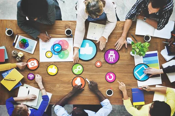 Empresa de tecnologia oferece 300 vagas no DF e outras quatro capitais