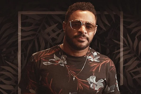 Sandro César faz música sobre DJ Ivis: “Cadeia nele”