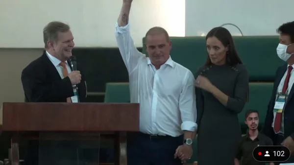 Ministro Onyx Lorenzoni faz gente de "esperança" sobre virar governador de RS