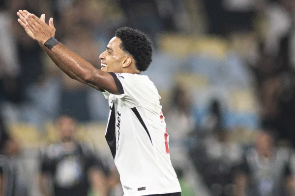 Na Copa do Brasil, Brenner quebra jejum de quase quatro meses sem gols