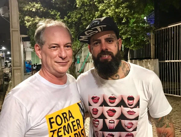 Apoiador de Ciro Gomes, Tico Santa Cruz declara voto útil em Lula