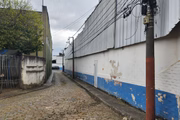 Viela na Rua América Central dá acesso a vila de casas