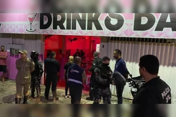 Três adolescentes são resgatadas de esquema de prostituição infantil