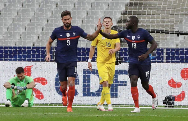 França faz 7, Itália marca 6; Portugal e Espanha empatam sem gols