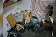 PF prende traficante que estocava tijolos de maconha em casa no Rio - imagem 3