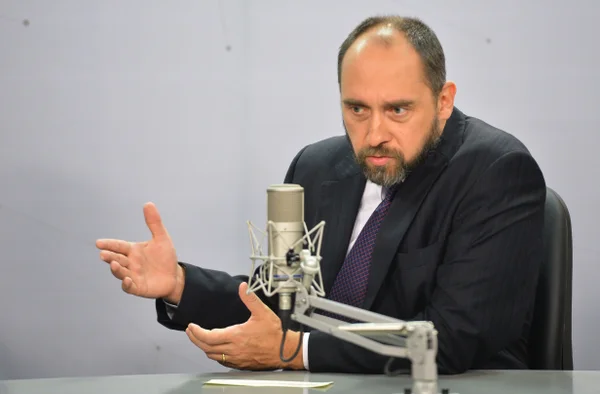 Adams chega ao TCU para entregar defesa de Dilma no processo das “pedaladas”