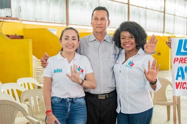 Foto colorida de Pedro Briones dirigente político assassinado Equador - Metrópoles