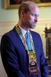 Príncipe William recebeu um presente de uma liderança indígena