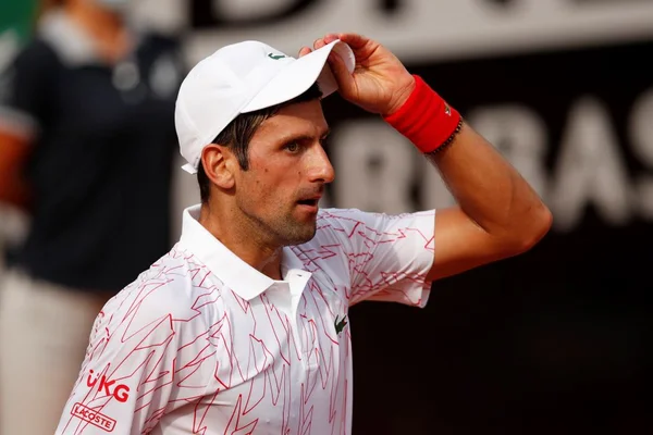 Djokovic vence alemão em Roma