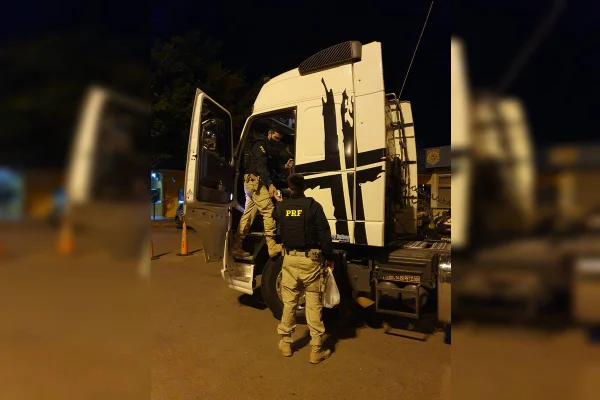 PRF prende homem com 300 comprimidos de anfetamina em Santa Maria
