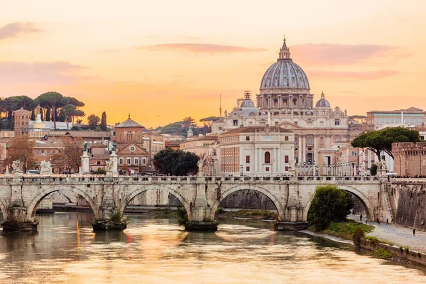 Ciao! Cidadania italiana pode dobrar de valor e custar R$ 1,4 mil