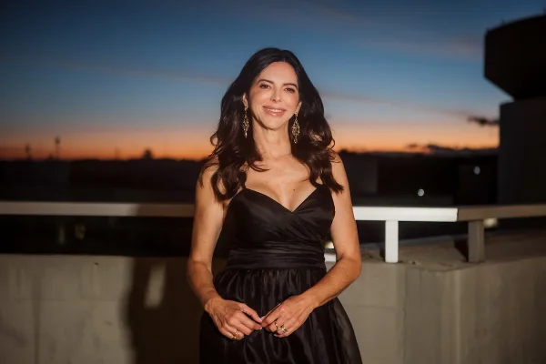 Soraia Tupinambá celebra aniversário em cobertura icônica de Brasília