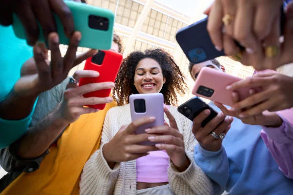 Compra de produtos nostálgicos é influenciada pelas redes sociais