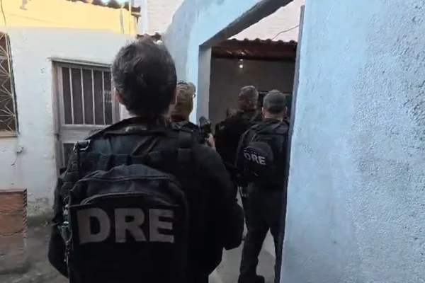 Quem é o pastor do CV que virou porta-voz do tráfico e ameaçava empresários