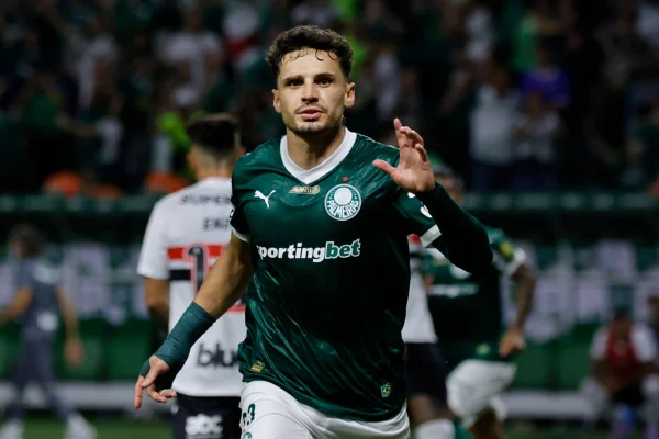 Imagem colorida de Raphael Veiga - Metrópoles