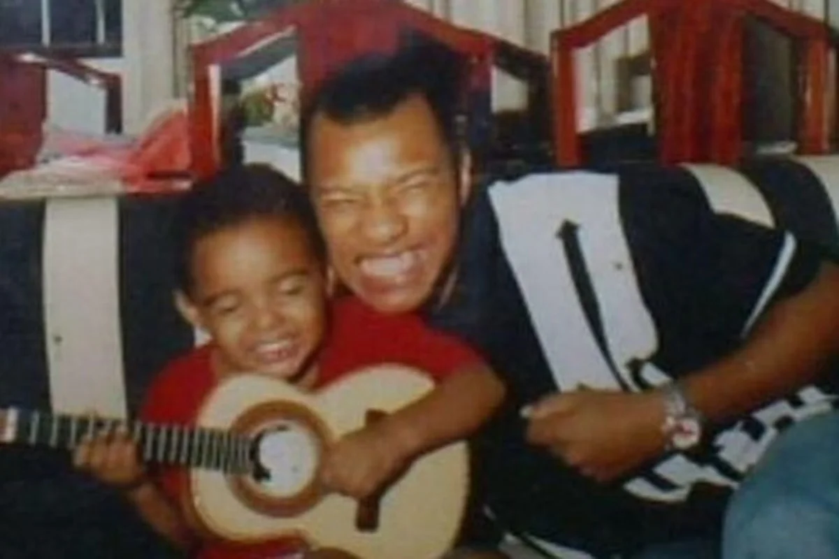 Leozinho Bradock seguiu os passos do pai, Anderson Leonardo, na música Leozinho Bradock seguiu os passos do pai, Anderson Leonardo, na música