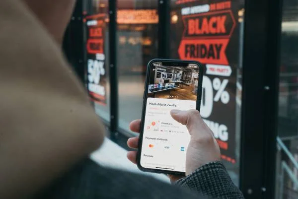 Black Friday: 10% de toda a mídia adquirida em 2020 focou na data