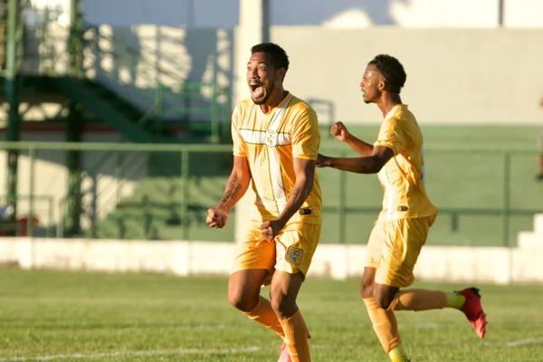 Com gol de Hernane Brocador, Brasiliense vence o Operário fora de casa