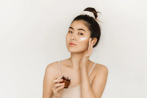 Skincare: com a seca intensa, veja produtos para garantir a hidratação