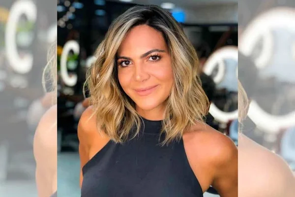 Carol Sampaio recebe críticas após promover festa no Copacabana Palace