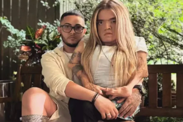 Após 2 anos, chega ao fim o namoro de com influencer trans Izacc Medeiros - Metrópoles