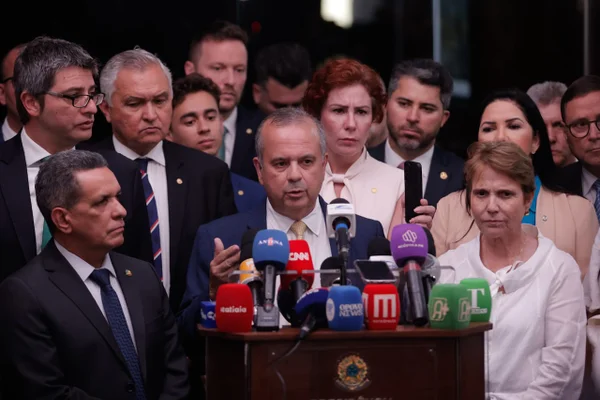 Parlamentares bolsonaristas