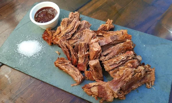 Superquadra: um bar ao ar livre para quem gosta de carnes