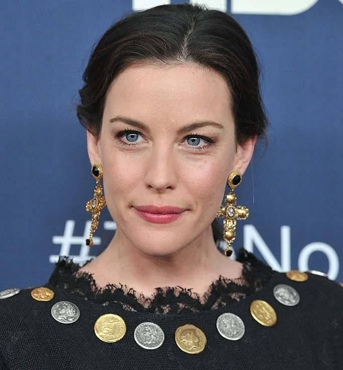 Kate Moss armou festa boho para comemorar os 40 anos de Liv Tyler - imagem 6 Kate Moss armou festa boho para comemorar os 40 anos de Liv Tyler - imagem 6