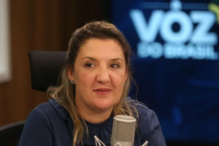 Secretária Especial de Produtividade e Competitividade, Daniella Marques Consentino, é a entrevistada no programa A Voz do Brasil Secretária Especial de Produtividade e Competitividade, Daniella Marques Consentino, é a entrevistada no programa A Voz do Brasil