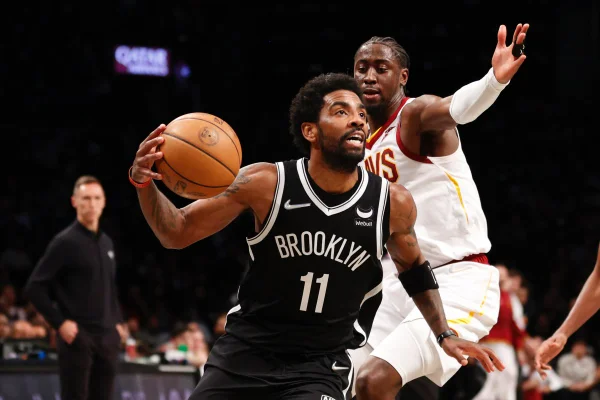Irving e Durant brilham, Nets vencem Cavs e estão nos playoffs