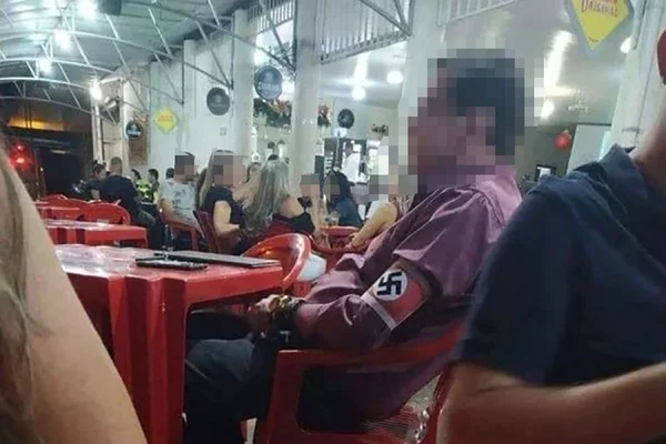 O nazista de Unaí, os dois não nazistas e os mortos-vivos
