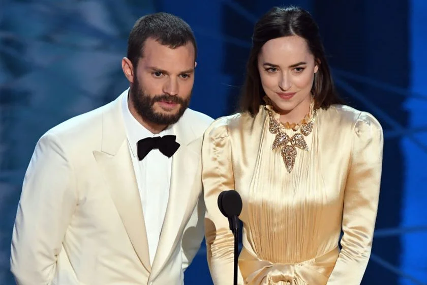 Jamie Dornan e Dakota Johnson no Oscar 23017 Jamie Dornan e Dakota Johnson no Oscar 23017